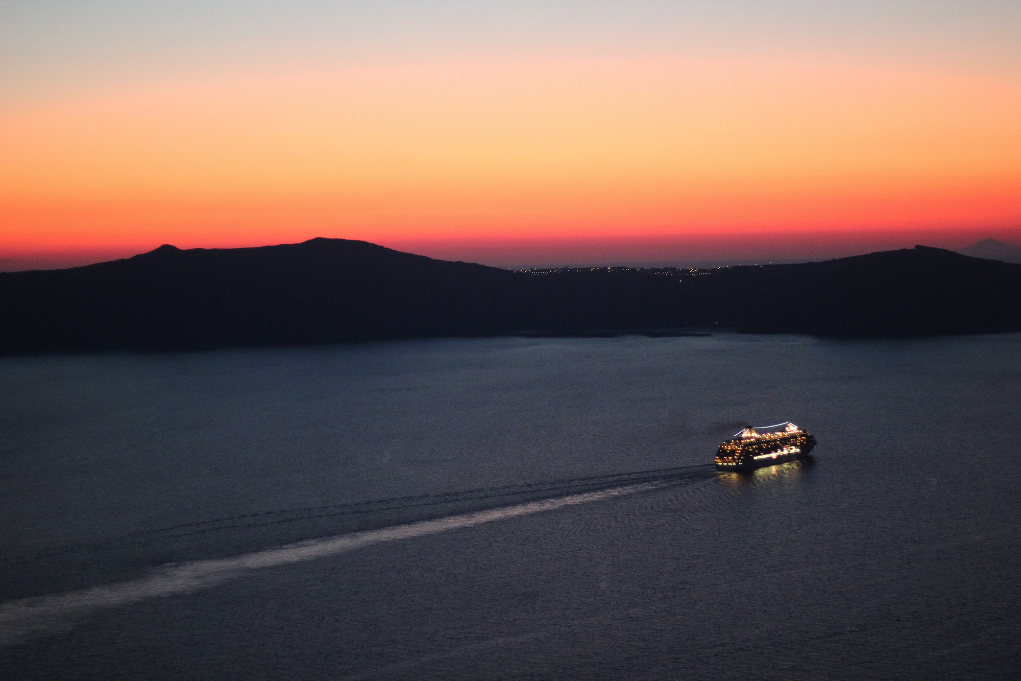 Olive-Witch-Photo-Santorini